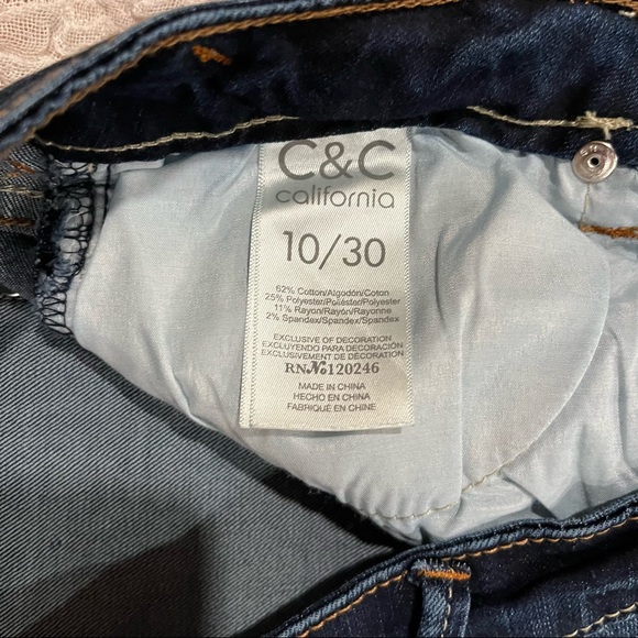 ☀️☀️☀️ 4/$20 C & C California Clothing boot cut jeans! - Picture 4 of 4